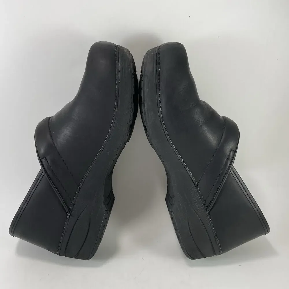 Dansko XP 2.0 Clogs Womens Size 40, US Size 9.5-10 Black Slip Resistant Work